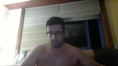 Snapshot of toni640128 chatting on 09-19-25, 11:27 toni640128 online show from 09-19-25, 11:27