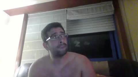 Snapshot of toni640128 chatting on 10-16-25, 11:50 toni640128 online show from 10-16-25, 11:50