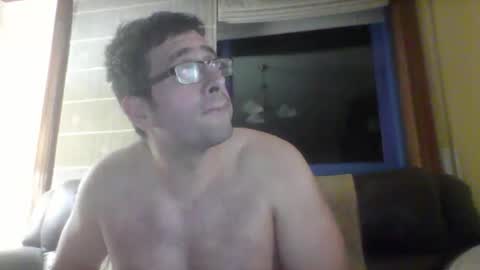 Snapshot of toni640128 chatting on 10-27-25, 01:53 toni640128 online show from 10-27-25, 01:53