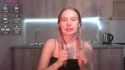 Snapshot of toni_pittmann chatting on 06-11-26, 06:39 toni_pittmann online show from 06-11-26, 06:39