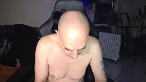 Snapshot of toninspektor chatting on 11-16-25, 09:42 toninspektor online show from 11-16-25, 09:42