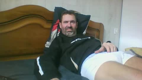 Snapshot of tonio358965 chatting on 10-31-25, 11:55 tonio358965 online show from 10-31-25, 11:55