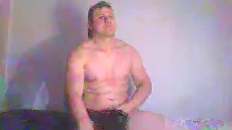 Snapshot of tonny54880 chatting on 01-06-25, 06:58 tonny54880 online show from 01-06-25, 06:58