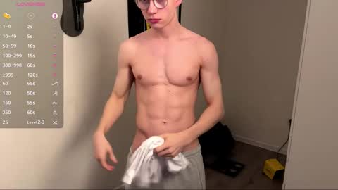 Ton online show from 02-28-26, 03:35