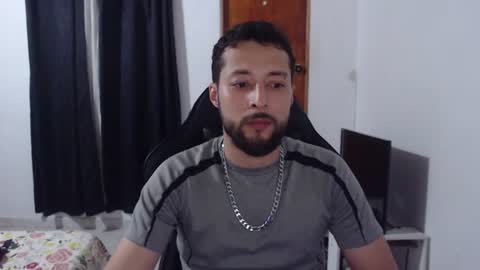 Snapshot of tony__ribas chatting on 07-17-26, 11:31 Tony Ribas. online show from 07-17-26, 11:31