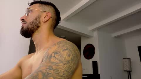 tony muscle1 online show from 03-18-26, 11:02