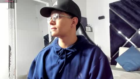 Snapshot of tony_petrov chatting on 07-09-26, 05:11 tony_petrov online show from 07-09-26, 05:11