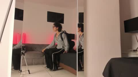 Tony Benedetti online show from 02-03-26, 02:53