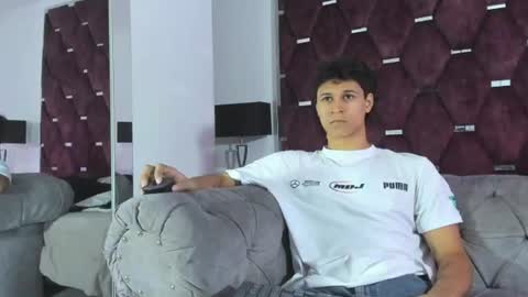 Snapshot of tonybenedetti chatting on 06-15-26, 08:22 Tony Benedetti online show from 06-15-26, 08:22