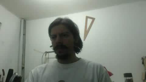 Snapshot of tonydalle chatting on 11-03-25, 11:04 TonyDaven online show from 11-03-25, 11:04