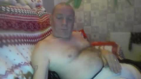 Snapshot of tonygibbson62 chatting on 12-16-24, 12:15 tonygibbson62 online show from 12-16-24, 12:15