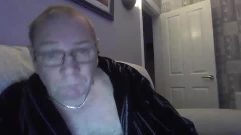 Snapshot of tonygibbson62 chatting on 01-03-25, 12:33 tonygibbson62 online show from 01-03-25, 12:33