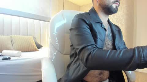 Tony online show from 02-12-26, 01:06