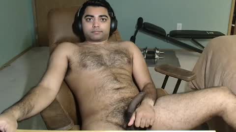 Snapshot of tonypandaking chatting on 01-02-25, 12:45 Tony online show from 01-02-25, 12:45