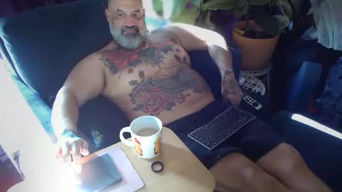 Snapshot of tonysf chatting on 12-01-24, 07:25 tonySF online show from 12-01-24, 07:25