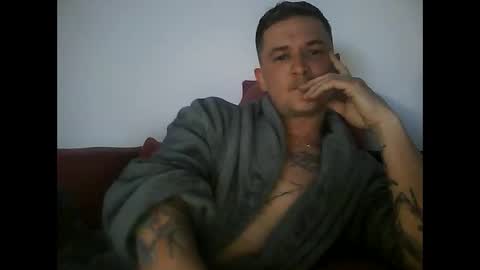 tonystrawberry online show from 05-06-26, 06:57