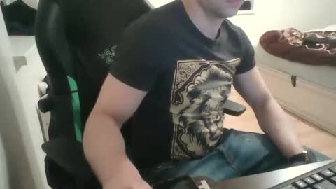 Snapshot of tonytigersex chatting on 02-15-26, 02:08 tonytigersex online show from 02-15-26, 02:08