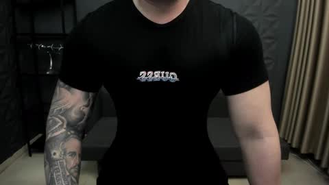 Snapshot of tonywilcoxx chatting on 01-26-25, 06:17 TonyWilcox online show from 01-26-25, 06:17