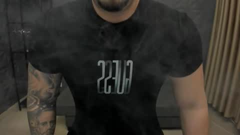 Snapshot of tonywilcoxx chatting on 12-02-25, 05:57 TonyWilcox online show from 12-02-25, 05:57