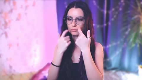 Elizabeth online show from 01-13-25, 08:04