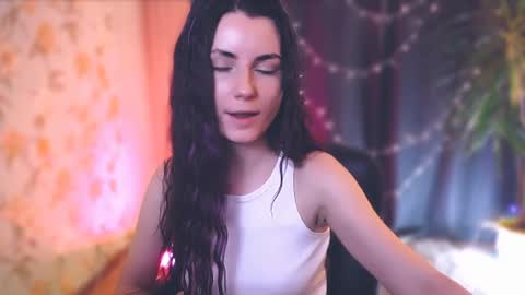 Elizabeth online show from 01-17-25, 07:38