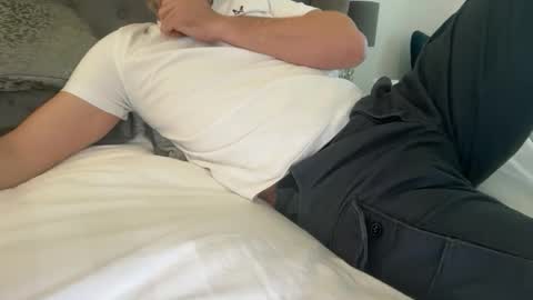 Snapshot of too_naughty chatting on 11-14-25, 10:47 too_naughty online show from 11-14-25, 10:47