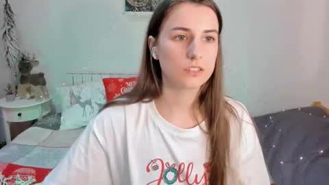 Alisson online show from 12-17-25, 04:02