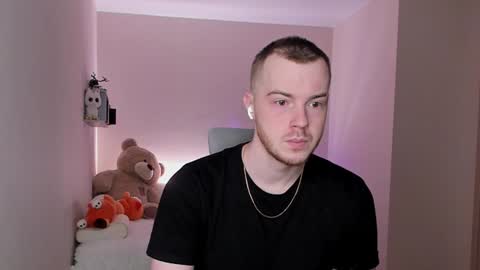 toohornyserj online show from 12-21-24, 10:51