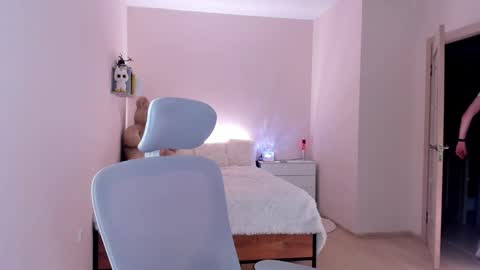 toohornyserj online show from 01-06-25, 04:26