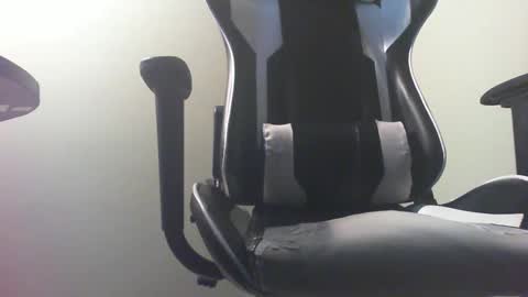 Snapshot of tool1 chatting on 05-22-26, 02:19 tool1 online show from 05-22-26, 02:19