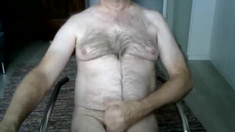 Alex online show from 10-22-25, 07:52