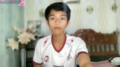Snapshot of toothlessxx chatting on 05-29-26, 10:41 jhonrex online show from 05-29-26, 10:41