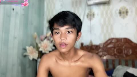 Snapshot of toothlessxx chatting on 05-31-26, 06:53 jhonrex online show from 05-31-26, 06:53