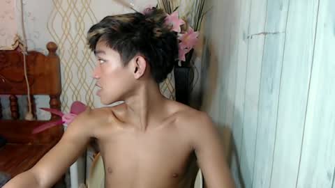 Snapshot of toothlessxx chatting on 07-01-26, 08:16 jhonrex online show from 07-01-26, 08:16