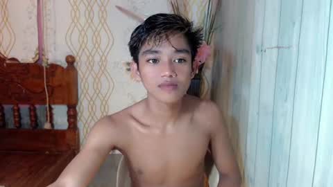 Snapshot of toothlessxx chatting on 07-05-26, 10:11 jhonrex online show from 07-05-26, 10:11
