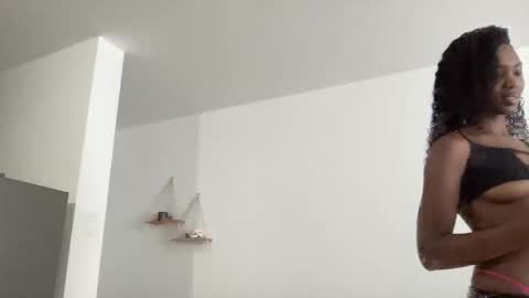 tootie03 online show from 10-05-25, 09:18