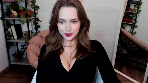 Snapshot of top_twins chatting on 12-04-24, 06:22 Yara online show from 12-04-24, 06:22