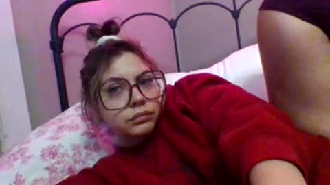 Snapshot of topangapink chatting on 11-07-25, 06:35 Topanga online show from 11-07-25, 06:35