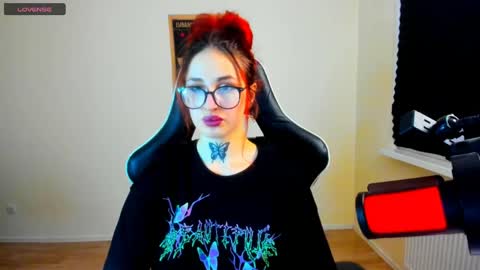 Snapshot of tora_20 chatting on 06-06-26, 12:38 tora online show from 06-06-26, 12:38