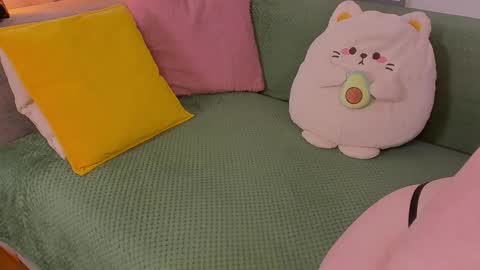 Tori online show from 10-10-25, 05:17