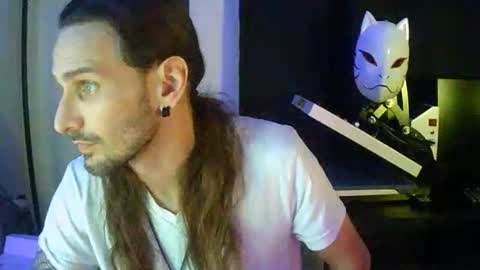 Tornado2156 online show from 02-18-26, 04:03