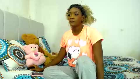 tory_montannaxx online show from 06-29-26, 08:53
