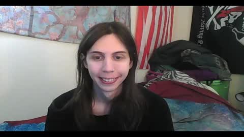 Luna online show from 02-02-25, 03:43