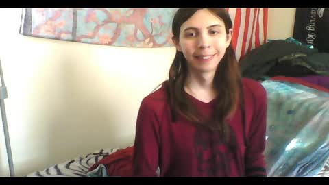 Luna online show from 02-26-25, 09:27