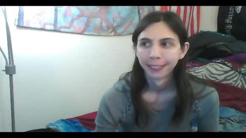 Luna online show from 03-04-25, 05:53