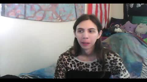 Luna online show from 09-16-25, 07:26