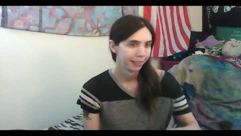 Luna online show from 09-26-25, 02:26