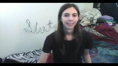 Luna online show from 10-20-25, 03:29