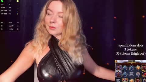 Snapshot of totally_spy chatting on 09-26-25, 12:31 Madam Viktoria Vacation in Portugal 2811 - 0412 online show from 09-26-25, 12:31