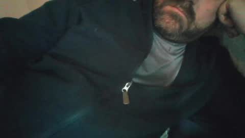 Snapshot of totalpackage2089 chatting on 06-18-26, 04:33 Big Daddy Balls online show from 06-18-26, 04:33